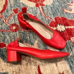 Everlane Leather Day Heel pump with low block heel size 7.5